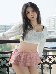 老人船上弄雨婷第12章视频-大尺寸的小黄说说1000字