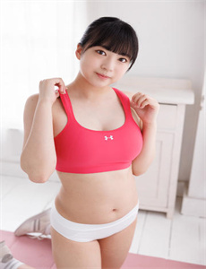美女自觉的解开胸衣-成人色故事